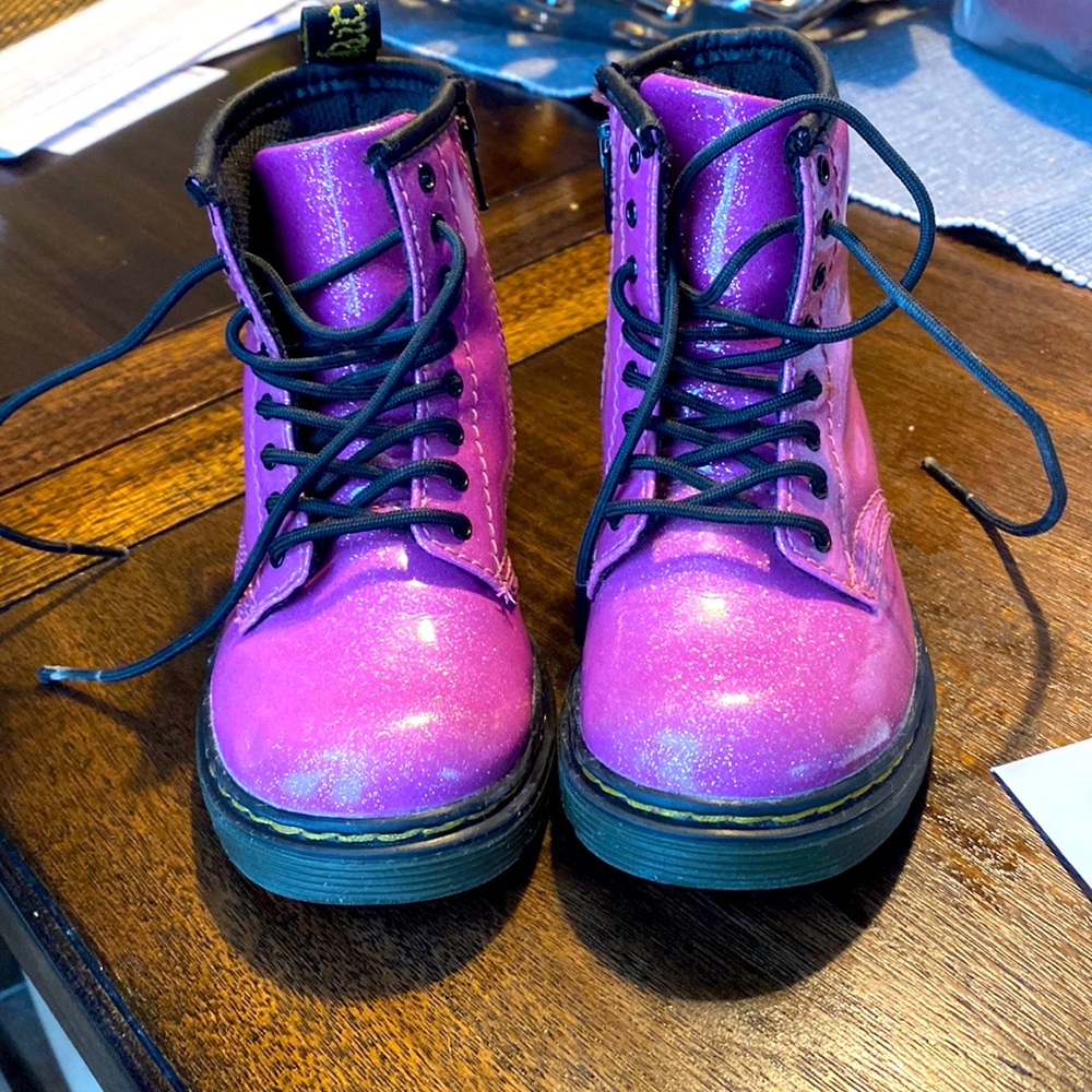 Dr Martens kids girls boots